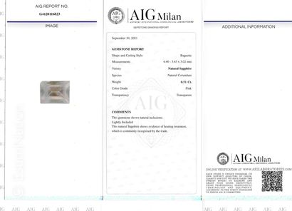 SAPHIR ROSE SOUS SCELLÉ ET CERTIFICAT
Un...