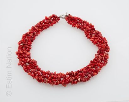 COLLIER CORAIL
Necklace of coral roots multi-rows...