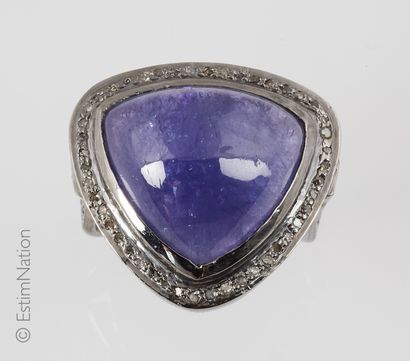 BAGUE ARGENT TANZANITE ET DIAMANTS
Important...