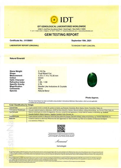 EMERAUDE SUR PAPIER ET CERTIFICAT
Une émeraude...