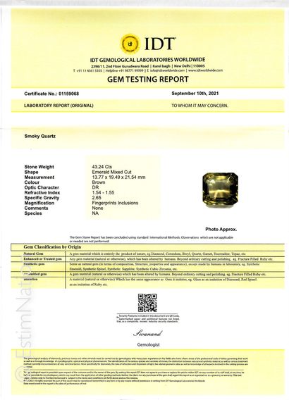 QUARTZ FUMÉ SUR PAPIER ET CERTIFICAT
Un quartz...