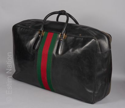 GUCCI vintage

IMPORTANTE VALISE en cuir...