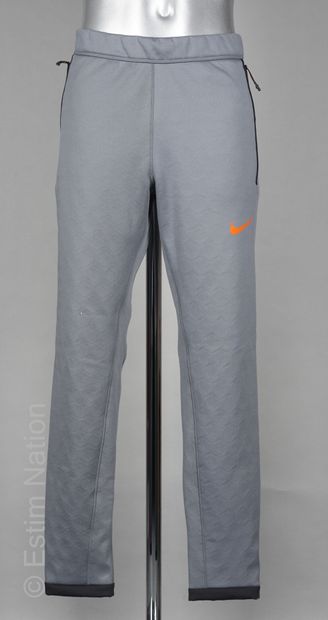 NIKE, INTIMISSIMI, WOOYOUNGMI
PANTALON DE...
