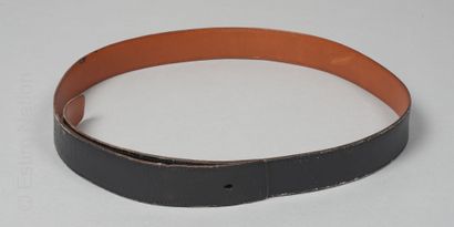 HERMES Paris (1989)

CEINTURE réversible...