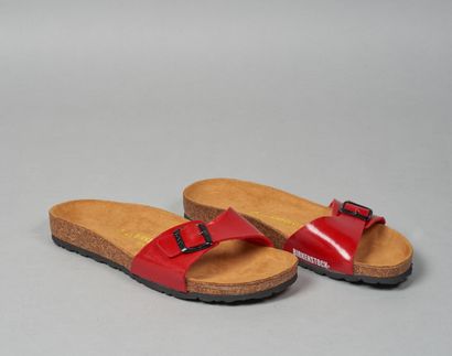 BIRKEENSTOCK
PAIRE DE MULES en simili cuir...