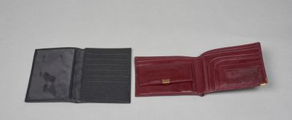 CARTIER VINTAGE, LONGCHAMP

PORTFOLIO containing...