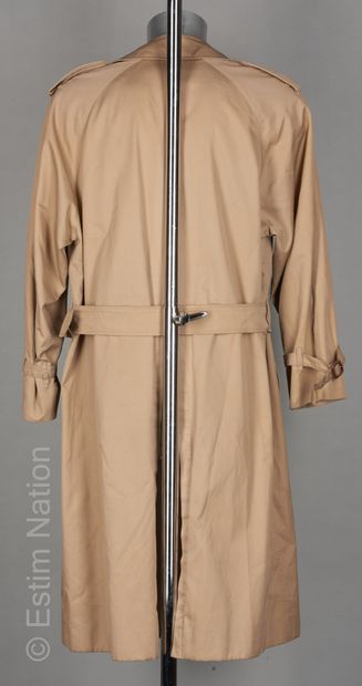 BURBERRYS'
TRENCH en gabardine de coton imperméable...