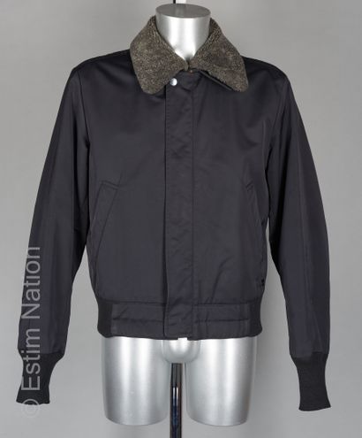 HUGO BOSS
BOMBER en polyester légèrement...