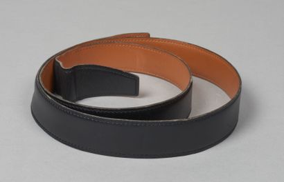 HERMES Paris

Reversible belt in black and...