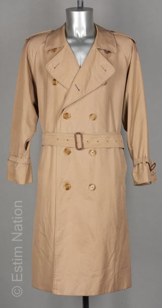 BURBERRYS'
TRENCH en gabardine de coton imperméable...