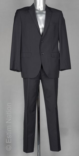 HUGO BOSS
COSTUME en laine froide noire (T...