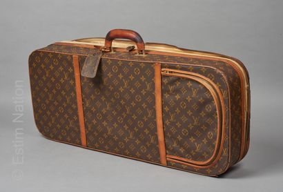 LOUIS VUITTON vintage
VALISE DE TENNIS SEMI...
