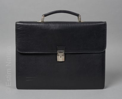 TEXIER
SACOCHE en cuir noir, doublure en...