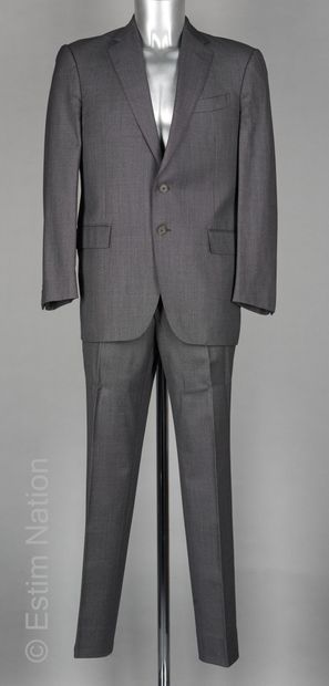 ARTHUR & FOX (TISSU LORO PIANA)
COSTUME en...