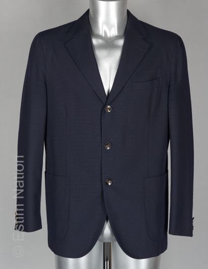 BOGLIOLI
VESTE en laine tissée marine, trois...