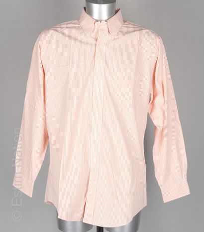 BROOKS BROTHERS
ENSEMBLE DE QUATRE CHEMISES...