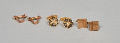 ANONYME
TROIS PAIRES DE BOUTONS DE MANCHETTE...