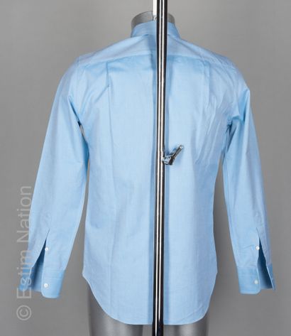 Loro PIANA
CHEMISE en coton façonné bleu...