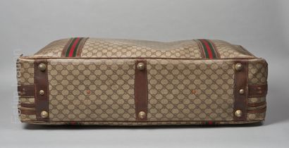 GUCCI vintage
VALISE SOUPLE en toile enduite...