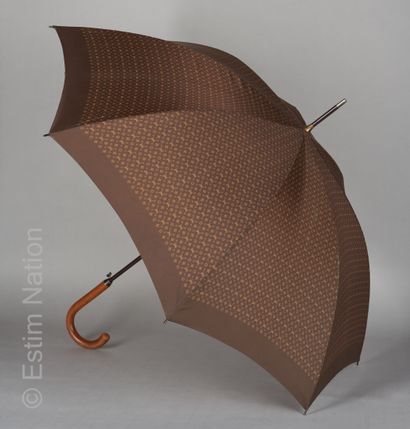 LOUIS VUITTON vintage
PARAPLUIE en nylon...
