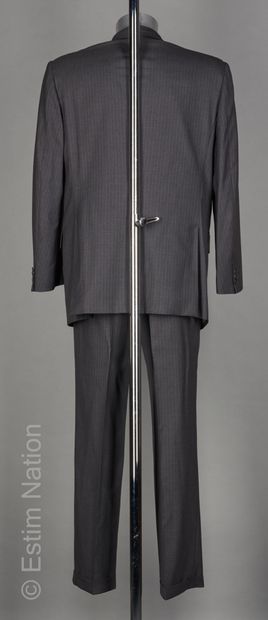 NINA RICCI LIGNE RICCI-CLUB
COSTUME en laine...