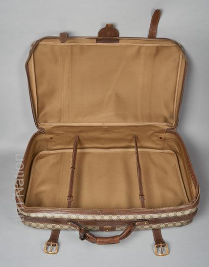 GUCCI vintage
VALISE SOUPLE en toile enduite...