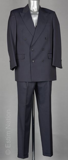 PIERRE CARDIN
COSTUME en laine marine à fines...