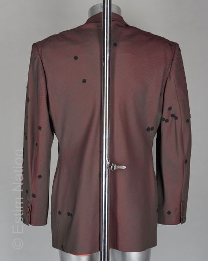 Jean Paul GAULTIER Homme
VESTE en laine chatoyante...
