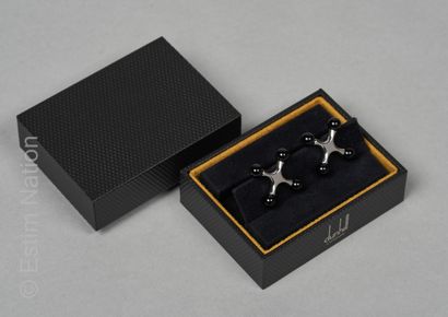 DUNHILL
PAIRE DE BOUTONS DE MANCHETTE en...