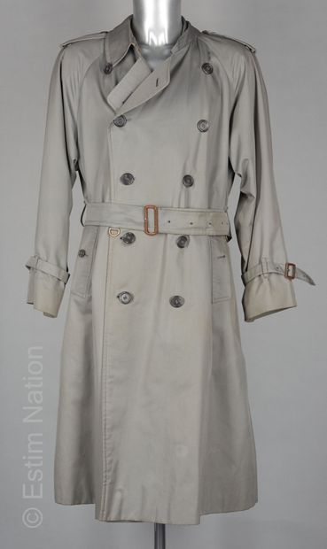 BURBERRYS'
TRENCH COAT en coton et polyester...