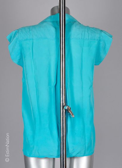 CHANEL VINTAGE
Turquoise silk CORSAGE, chest...