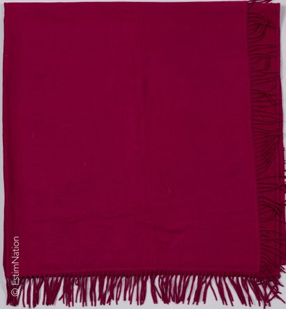EMMANUEL UNGARO PARALLELE PAR LORO PIANA
PLAID...