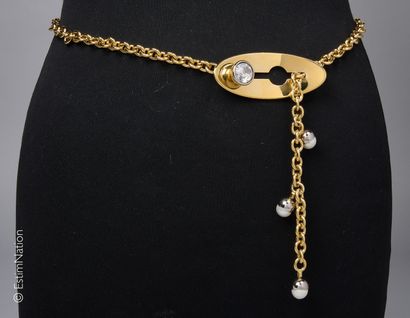 LANVIN
CEINTURE chaîne en métal doré retenant...