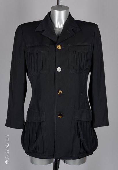 JEAN PAUL GAULTIER CLASSIQUE
VESTE en polyester...