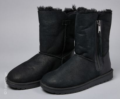 TAMARIS
PAIRE DE BOTTES fourrées en agneau...