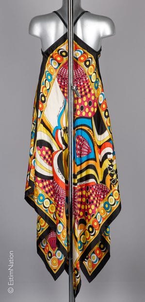 AMOUR DE PIN UP
Silk scarf dress printed...