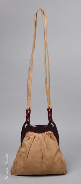 CARVIL CIRCA 1970
BAG in beige skin, trimmings...