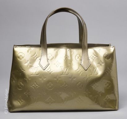 LOUIS VUITTON (2010)
BAG 