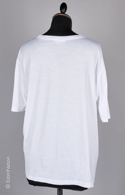 HERMES PARIS
TEE SHIRT in white cotton embroidered...
