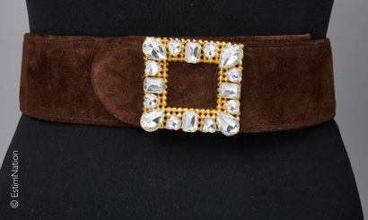 EMMANUEL UNGARO, BLUMARINE
CEINTURE en passementerie...
