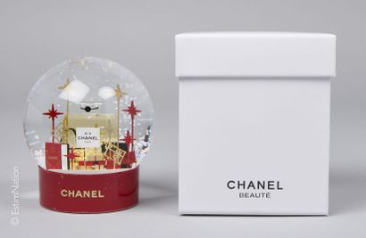 CHANEL (2023)
BOULE A NEIGE édition 2023...