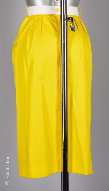 COURREGES CIRCA 1980
JUPE taille haute en...