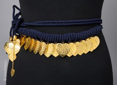 YVES SAINT LAURENT (ATTRIBUEE A)
BELT in...