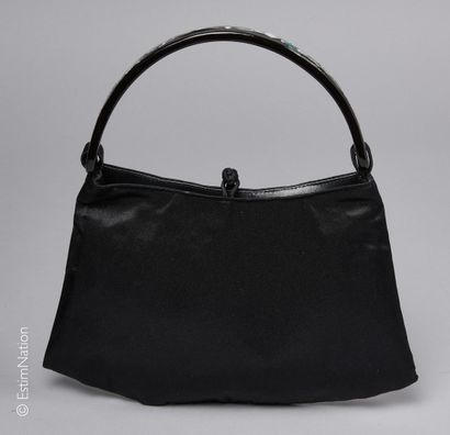 ANONYME VINTAGE
SAC DU SOIR en satin artificiel...