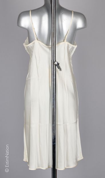 YVES SAINT LAURENT LINGERIE
ROBE combinaison...