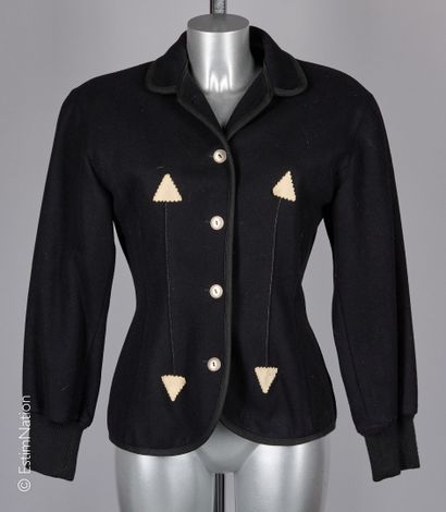 JUNIOR GAULTIER (COLLECTION AUTOMNE-HIVER...