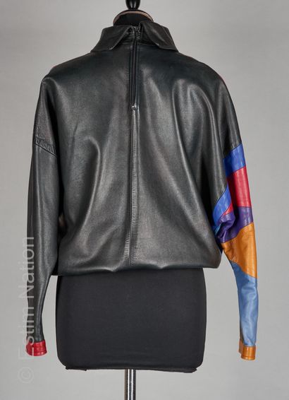 CREATIONS BRIGITTE NA DEBUT 1980
SWEATER...