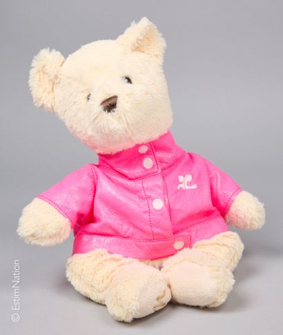 COURREGES X MARIONNAUD (2012)
OURSON habillé...