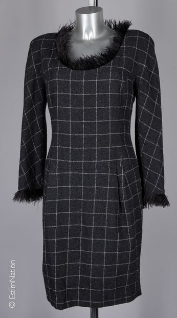 GENNY VINTAGE
Straight dress in grey wool...