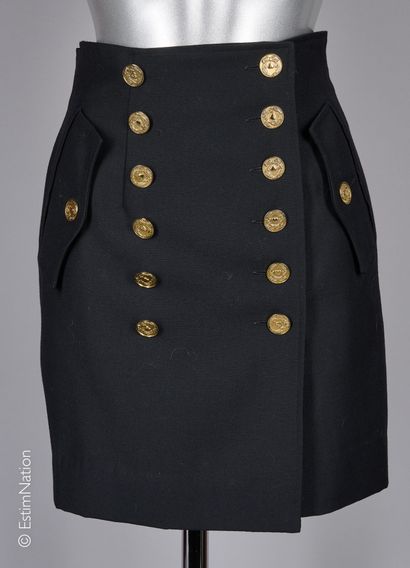 CHEAP AND CHIC BY MOSCHINO
Military-inspired...